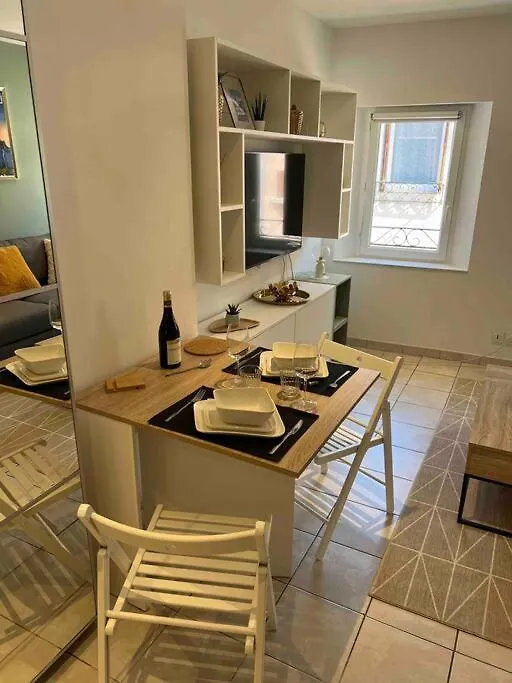 Appartement Climatise En Bord De Mer La Ciotat
